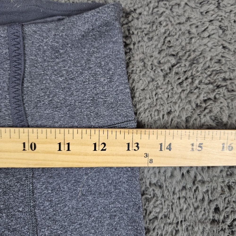 Lululemon Capri Leggings‎ Womens Size 6 Grey Cropped Athletic Yoga - Picture 2 of 11